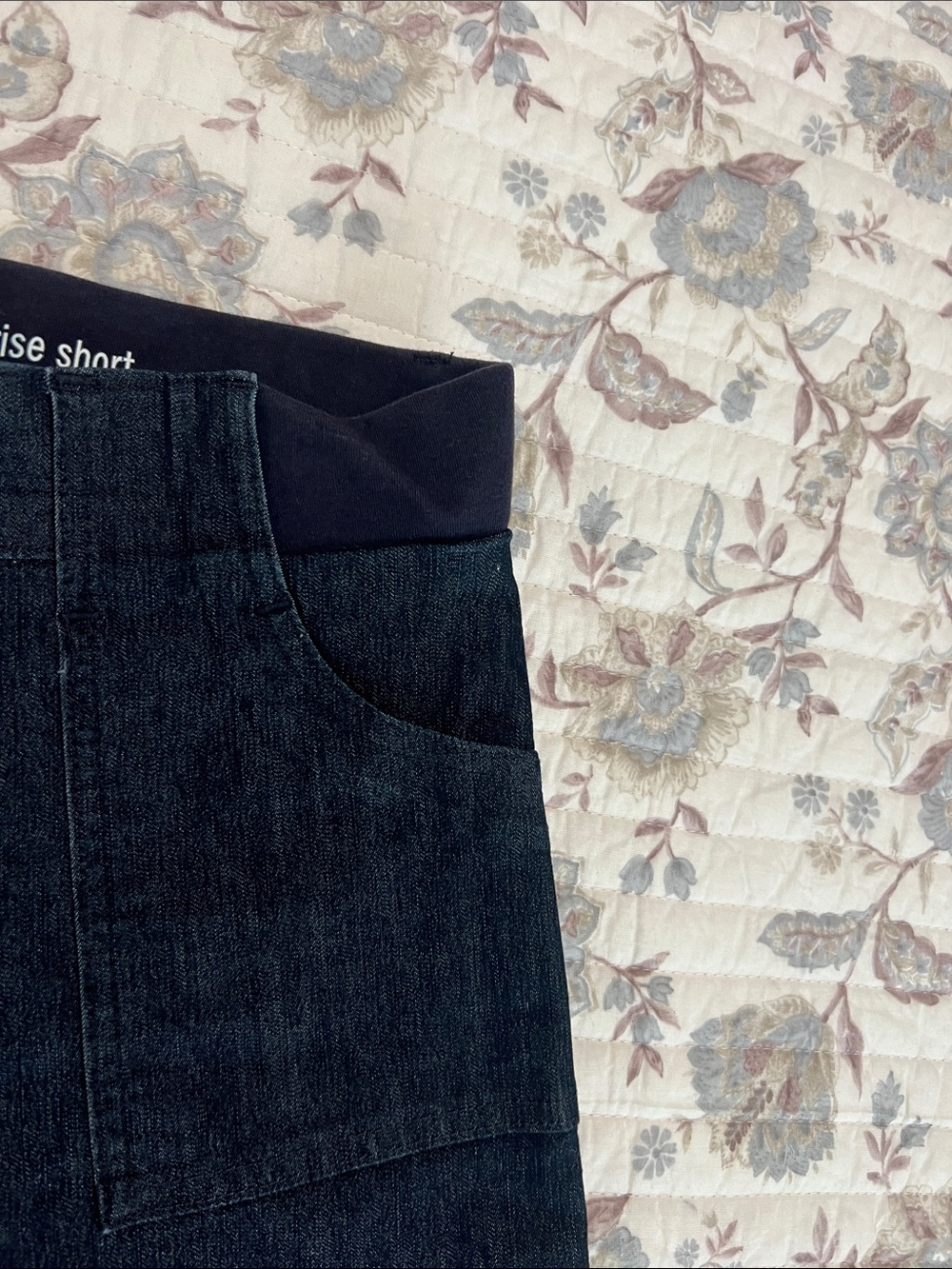 Lee Riders Mid Rise Jean Shorts - Picture 3 of 7